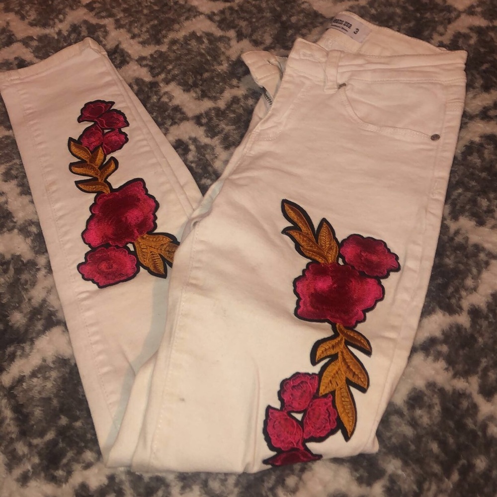 Rose jeans - Picture 3 of 3